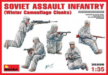 Miniart 1:35 - Soviet Assault Infantry (Winter Cloaks)