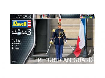 Revell 1:16 Republican Guard Figure