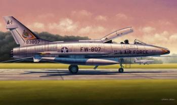 Trumpeter 1:48 - North-American F-100F Super Sabre 2 Seater.