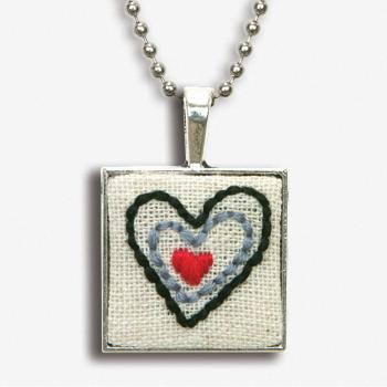 Dimensions Embroidery: Heart Bezel Pendant