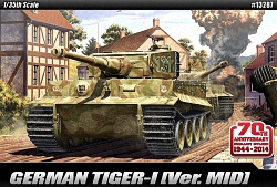 Academy 1:35 - Tiger 1 Mid '70th Anniversary 1940'