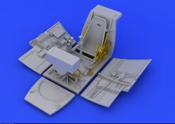 Eduard Brassin 1:48 - Bf 109E cockpit and radio compartment (Eduard)