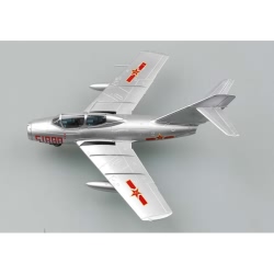 Easy Model 1:72 - MiG-15UTI Midget - China PLA Air Force