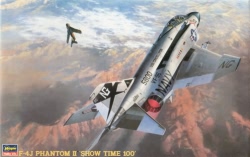 Hasegawa 1:48 - (07206) F-4J Phantom II 'Show Time 100' one piec