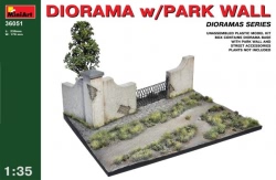 Miniart 1:35 - Diorama w/ Park Wall