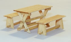 Plusmodel 1:35 Garden Furniture