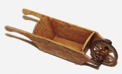 Plusmodel 1:35 - Wooden Wheelbarrow