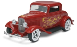 Revell Monogram 1:25 - 32 Ford 3-Window Street Rod