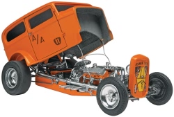 Revell Monogram 1:25 - Orange Crate 32 Ford Sedan