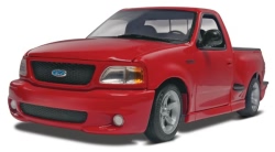 Revell Monogram 1:25 - 1999 Ford SVT F-150 Lightning